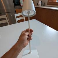 Poldina PRO - Lampada da Tavolo