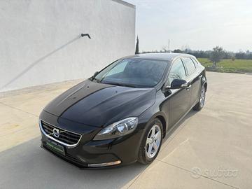 Volvo V40 D2 Momentum