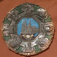 piatto in metallo, souvenir vintage, colonia