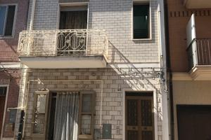 Apricena - Bifamiliare, ideale per genitori figli