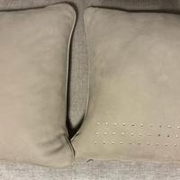 Cuscini in pelle nabuk