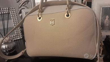 Borsa TOMMY HILFIGER  Bauletto nuovo