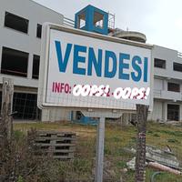 Ultimi 4 pannelli pubblicitari