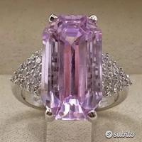 ANELLO ORO 18kt. CON DIAMANTI E KUNZITE ct. 12,10