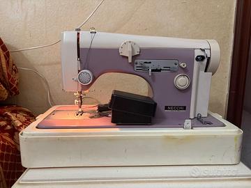 Macchina industriale per cucire Nicchi