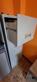 cassettiera porta documenti