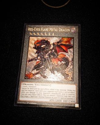 Drago metallico fiamma occhi rossi Yu-Gi-Oh 