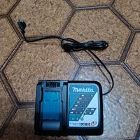 MAKITA DC18RC CARICABATTERIE 