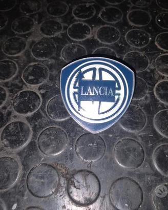 Stemma - Fregio - Logo Posteriore Per Lancia Beta