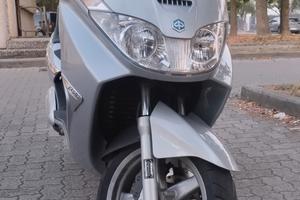 Piaggio X8 250 i.e.