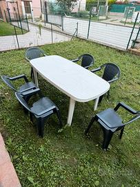 Tavolo da giardino