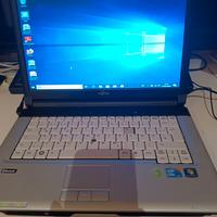 notebook fujitsu siemens intel i3 win 10