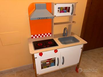 cucina giocattolo per bambini