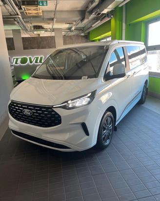 Ford PANAMA P09