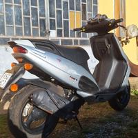 malaguti phantom f12