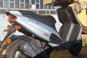 malaguti phantom f12