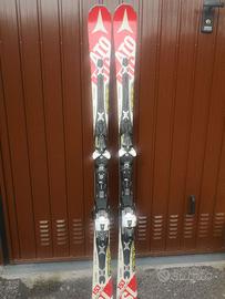 attrezzatura per sciare