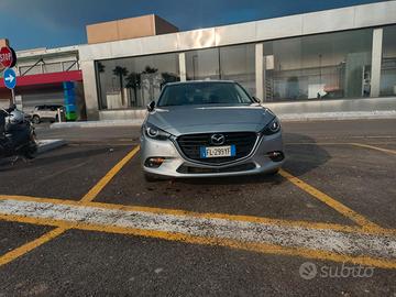 MAZDA Mazda3 2.2 Skyactiv-D Exceed