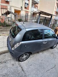 lancia Ypsilon 2005