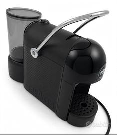 macchina caffe lavazza a modo mio-jolie mai usata 