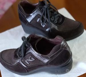 ###  Nero GIARDINI - sneakers donna.