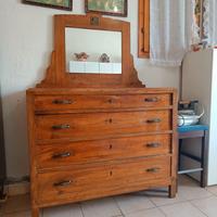 Comò con specchiera in legno