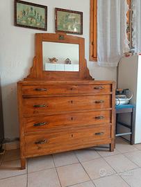 Comò con specchiera in legno