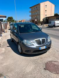 Lancia Ypsilon 1.2 Argento
