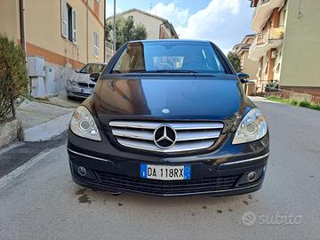 Mercedes Benz Classe B200 Cambio Automatico 