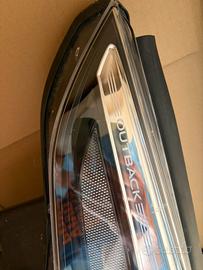 Faro anteriore destro Subaru Outback 2023