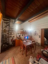 2 vani con ingresso indipendente zona Pallavicino