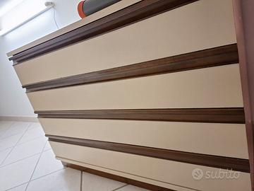 cassettone laccato e due comodini