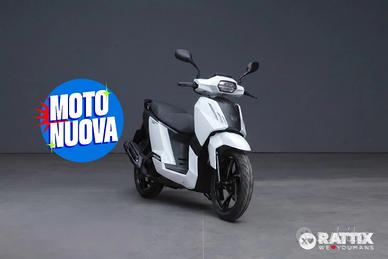 PEUGEOT Tweet 125