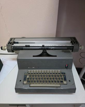 macchina da scrivere elettrica
