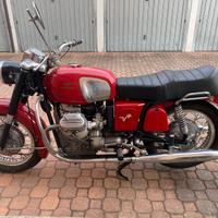 Moto guzzi v7 700 prima serie 1968