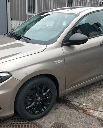 FIAT Tipo 5 p. Street Benzina 6d temp