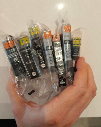 Cartucce nero 525 e 526 