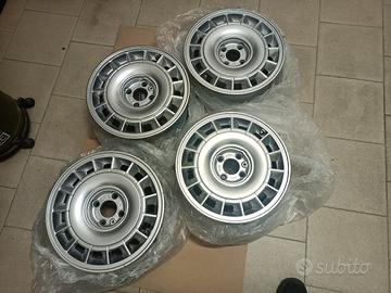 cerchi in lega Renault Clio 1.8  16v