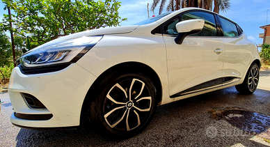 Renault clio 1,5 90 cv neopatentati