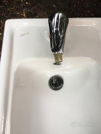 Coppia di sanitari