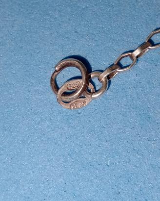 Collana artigianale  con rametti di corallo rosso