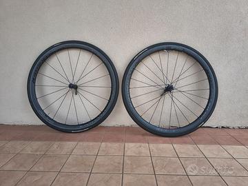 Bontrager Aeolus Pro 3 Set di ruote freno a cerchi