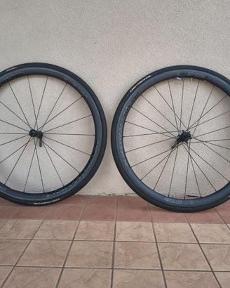 Bontrager Aeolus Pro 3 Set di ruote freno a cerchi