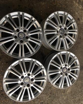 Cerchi e gomme Mercedes