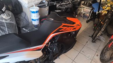 KTM Adventure 