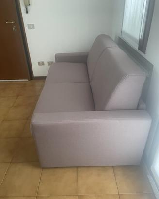 divano letto con materaso