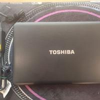 Computer notebook Toshiba 17 pollici