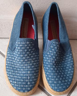 Scarpe da bambino. Marca Zara Kids