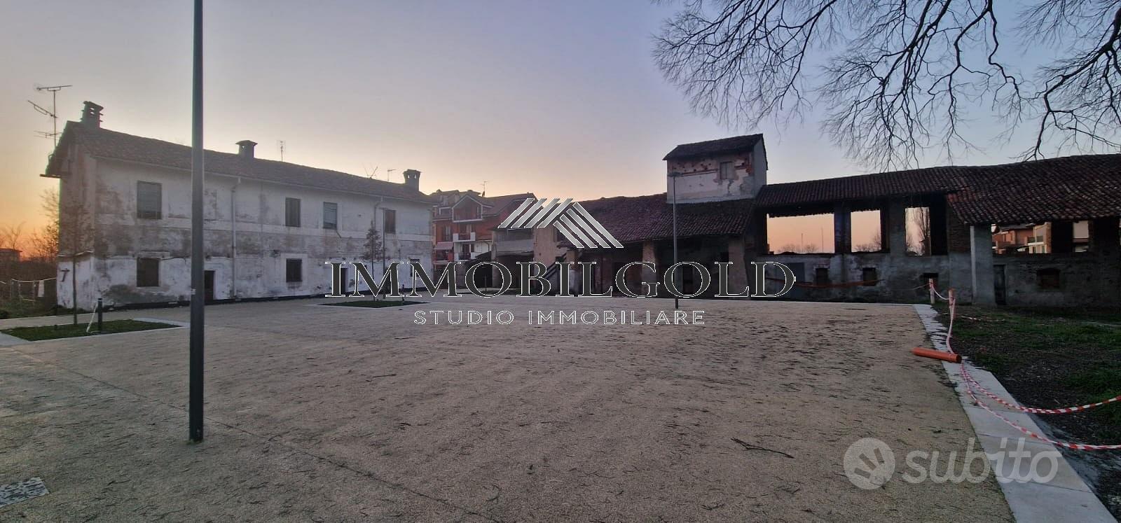 Cascinale di 540 mq. su terreno di 1250 mq - Vista 3