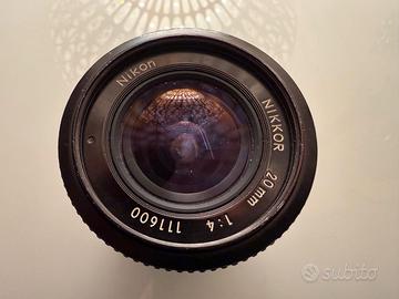 Ottica Nikon 20mm